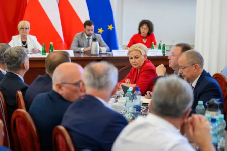 Uczestnicy konferencji z udziałem minister Katarzyny Pałczyńskiej-Nałęcz