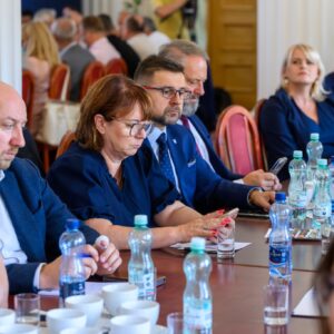 Uczestnicy konferencji z udziałem minister Katarzyny Pałczyńskiej-Nałęcz