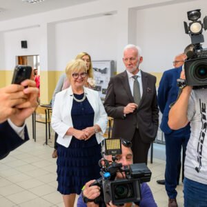 Uczestnicy wojewódzkiej inauguracji roku szkolnego