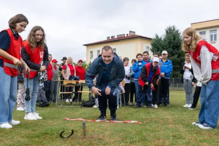 Uczestnicy olimpiady wojewódzkiej dla osób z niepełnosprawnością