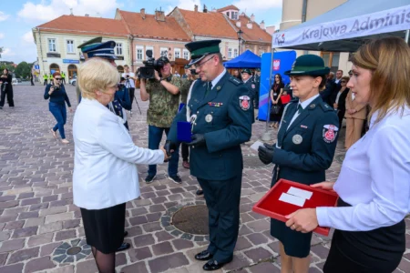Uczestnicy obchodów Dnia Krajowej Administracji Skarbowej