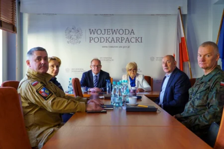 Służby zaangażowane w pomoc na rzecz powodzian