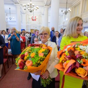 Uczestnicy uroczystości z okazji Dnia Edukacji Narodowej