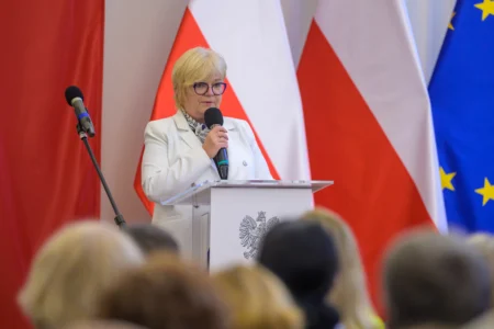 Uczestnicy uroczystości z okazji Dnia Edukacji Narodowej
