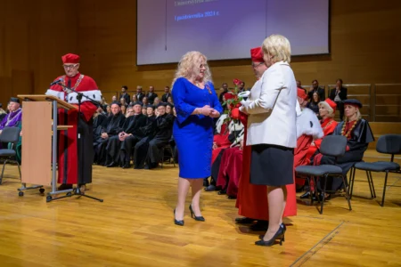 Uczestnicy inauguracji na Uniwersytecie Rzeszowskim