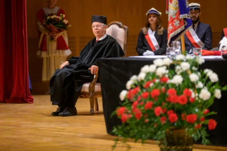 Uczestnicy inauguracji na Uniwersytecie Rzeszowskim