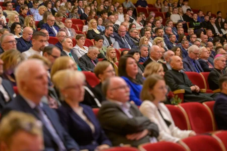 Uczestnicy inauguracji na Uniwersytecie Rzeszowskim
