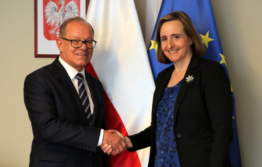 Wicewojewoda Wiesław Buz i Ambasador Kanady Catherine Godin