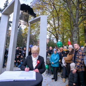 Uczestnicy obchodów Narodowego Święta Niepodległości w Rzeszowie