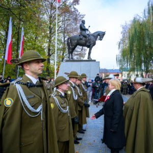 Uczestnicy obchodów Narodowego Święta Niepodległości w Rzeszowie