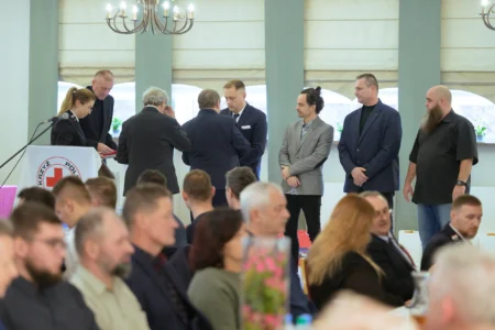 Uczestnicy uroczystości z okazji Dni Honorowego Krwiodawstwa