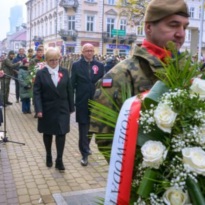 Uczestnicy obchodów Narodowego Święta Niepodległości w Rzeszowie