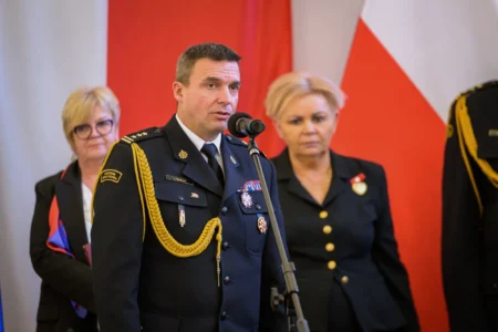 Uczestnicy zbiórki strażackiej z okazji Narodowego Święta Niepodległości