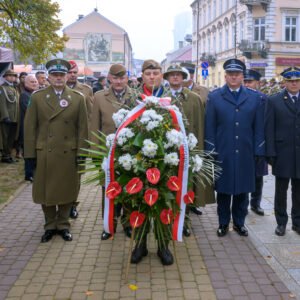 Uczestnicy obchodów Narodowego Święta Niepodległości w Rzeszowie