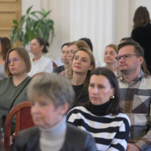 Uczestnicy konferencji na temat cyberbezpieczeństwa