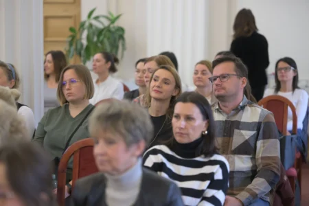 Uczestnicy konferencji na temat cyberbezpieczeństwa