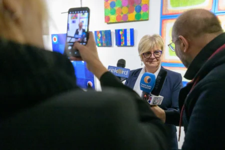 Uczestnicy posiedzenia Powiatowego Zespołu Zarządzania Kryzysowego i ćwiczeń w Tarnobrzegu