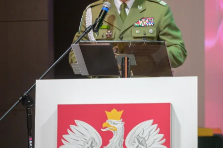 Uczestnicy otwarcia wystawy w Muzeum Narodowym Ziemi Przemyskiej