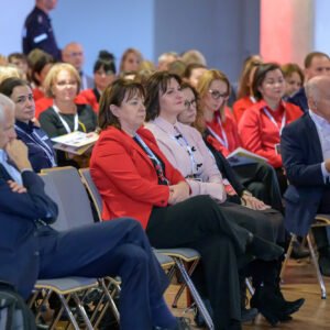 Uczestnicy konferencji dotyczącej przemocy wobec dzieci