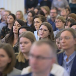 Uczestnicy konferencji na temat cyberbezpieczeństwa