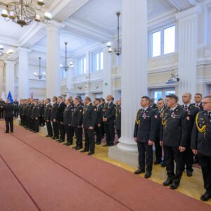 Uczestnicy zbiórki strażackiej z okazji Narodowego Święta Niepodległości