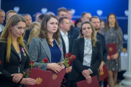 Uczestnicy uroczystości z okazji Narodowego Święta Niepodległości