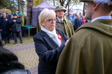 Uczestnicy obchodów Narodowego Święta Niepodległości w Rzeszowie