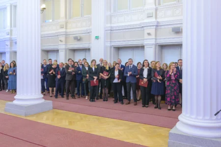 Uczestnicy uroczystości z okazji Narodowego Święta Niepodległości