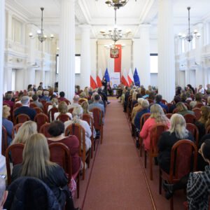 W Podkarpackim Urzędzie Wojewódzkim odbyły się dziś konsultacje ustawy o bonie senioralnym. Z udziałem Marzeny Okły-Drewnowicz, minister do spraw polityki senioralnej