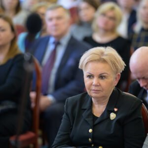 W Podkarpackim Urzędzie Wojewódzkim odbyły się dziś konsultacje ustawy o bonie senioralnym. Z udziałem Marzeny Okły-Drewnowicz, minister do spraw polityki senioralnej