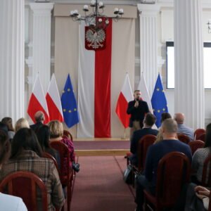 Uczestnicy konferencji na temat cyberbezpieczeństwa