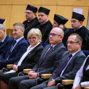 Uczestnicy uroczystego posiedzenia Senatu Politechniki Rzeszowskiej