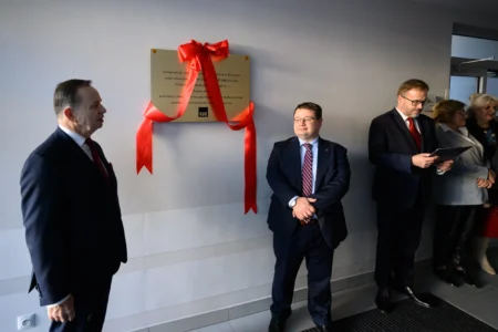 Uczestnicy otwarcia Podkarpackiego Centrum Chorób Płuc