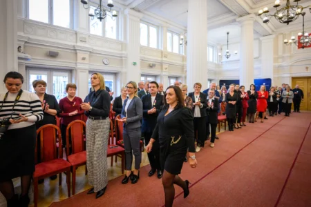 Zasłużeni mieszkańcy regionu otrzymali odznaczenia państwowe