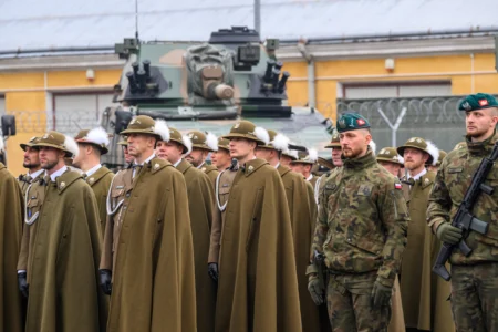 Uczestnicy obchodów Święta 1. batalionu Strzelców Podhalańskich
