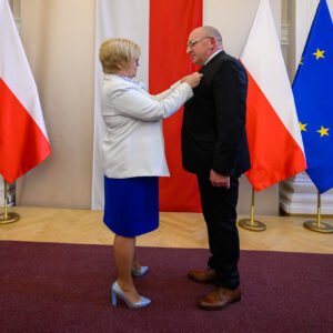 Zasłużeni mieszkańcy regionu otrzymali odznaczenia państwowe