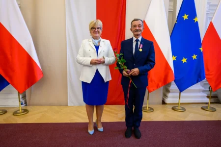 Zasłużeni mieszkańcy regionu otrzymali odznaczenia państwowe