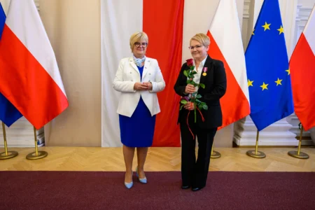 Zasłużeni mieszkańcy regionu otrzymali odznaczenia państwowe