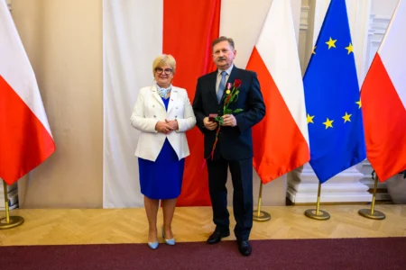 Zasłużeni mieszkańcy regionu otrzymali odznaczenia państwowe