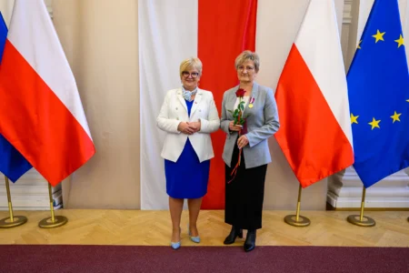 Zasłużeni mieszkańcy regionu otrzymali odznaczenia państwowe