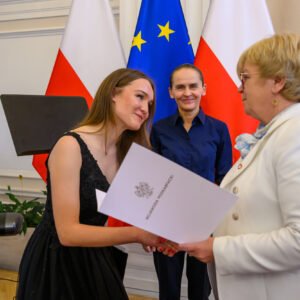 Zasłużeni mieszkańcy regionu otrzymali odznaczenia państwowe