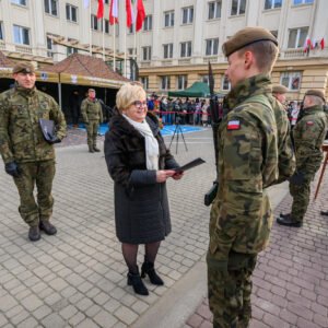 Uczestnicy przysięgi wojskowej terytorialsów