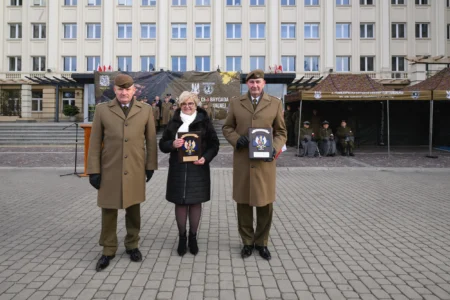 Uczestnicy przysięgi wojskowej terytorialsów