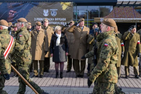 Uczestnicy przysięgi wojskowej terytorialsów