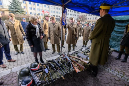 Uczestnicy przysięgi wojskowej terytorialsów