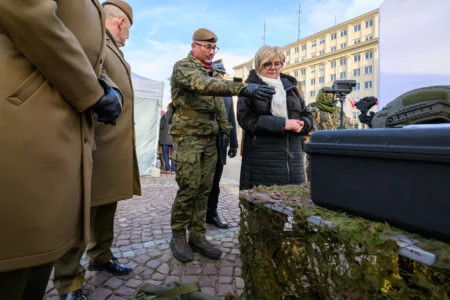 Uczestnicy przysięgi wojskowej terytorialsów