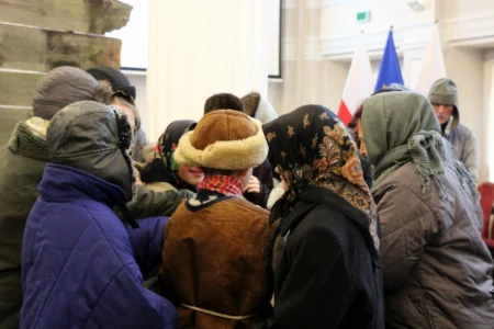 Uczestnicy spotkania wojewódzkiego upamiętniającego losy Zesłańców Sybiru