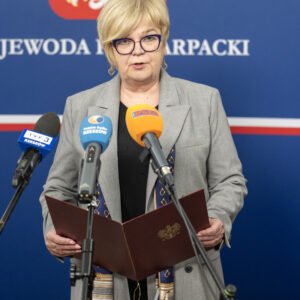 Konferencja prasowa nt. pieniędzy dla Podkarpacia z Funduszu Rozwoju Przewozów Autobusowych 2025