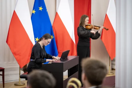 Uczestnicy koncertu z okazji objęcia przez Polskę prezydencji w Radzie UE