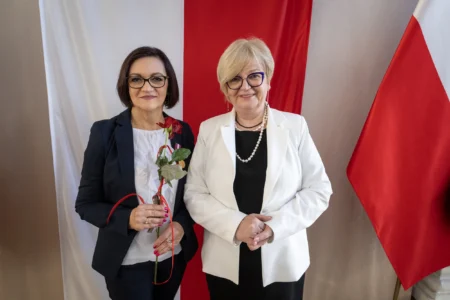 Uczestnicy uroczystości wręczenia odznaczeń państwowych